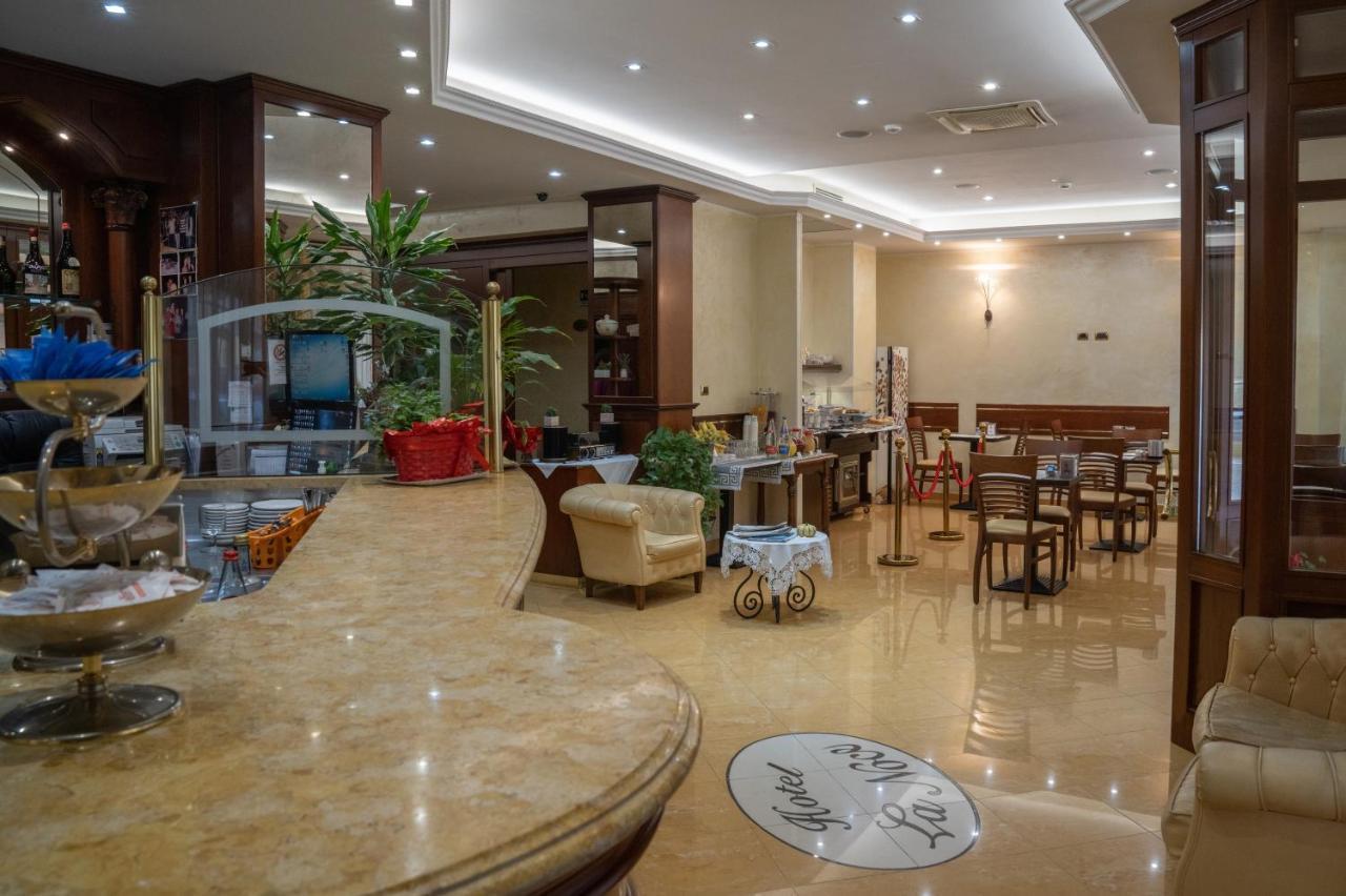Hotel La Noce Chivasso Exterior photo