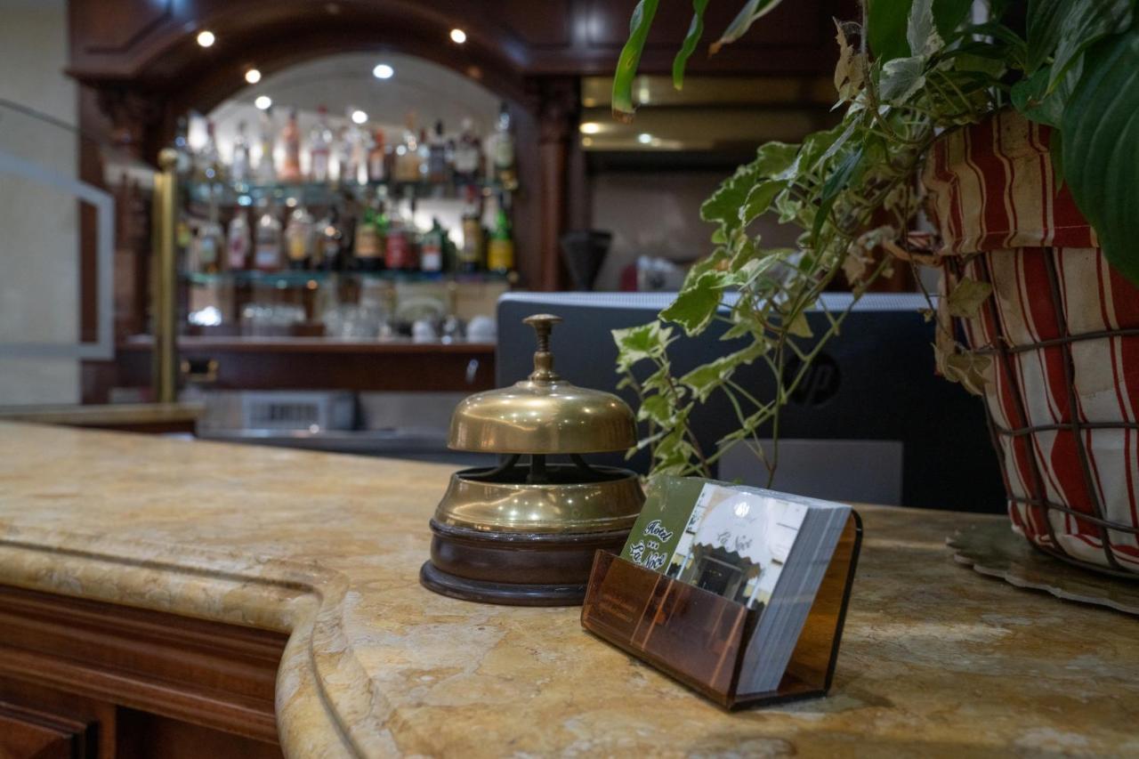 Hotel La Noce Chivasso Exterior photo